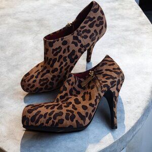 Christian Siriano Leopard Print Ankle Booties – Payless Collaboration, Size 6.5